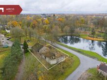 Müüa väga hea asukohaga kinnistu koos ajaloolise hoonega