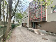 Büroopind Kesklinnas oma parkimiskohtadega!