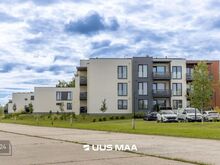Köögimööbliga 3-toaline,rõduga,panipaik,parkimiskoht