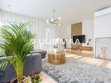Suure terrassi ja hoovialaga korter Merirahus