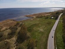 Müüa Peipsi järvega piirnev kinnistu Mustvees
