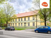 Heas korras, privaatse aianurgaga kesklinna korter!
