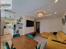 Müügile on tulnud 2-toaline korter (48 m²), mis asub 5-korruselise maja 5