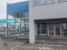 Valgusküllane kaubanduspind / Esinduspind Peterburi teel