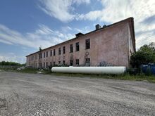 Müüa vana kasarmuhoone otse linna südames!