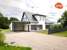 Täielikult renoveeritud kivimaja Salme alevikus!