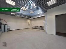 Toitlustuspind eraldi sissepääsuga Nurga keskuses!