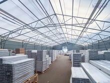 625 m²