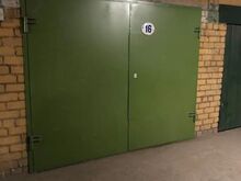 Kuiv maapealne garaaž