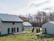 Eksklusiivne, originaalsust rõhutav krunt privaatsust, rohelust ja hingamisruumi hindavale inimesel