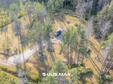 MUINASJUTULINE KINNISTU  ELEKTER  ELAMUMAA