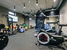 Rõduga loft  Võrkkiik ja avar aknavaade  Sume