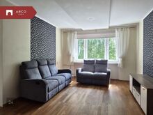 KORTER SUUREMALE PERELE KOOS KINDLA PARKIMISKOHAGA