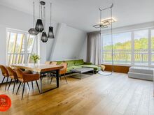 Avar terrass, kamin, saun ja kaks parkimiskohta