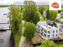 Eksklusiivne sauna ja kõrgete lagedega korter Pärnu jõe ääres.