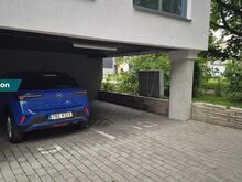 ÜÜRILE ANDA PARKIMISKOHT VARJU ALL PELGURANNA 3 AADRESSIL!