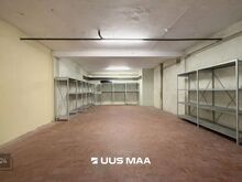 Anname üürile äripind Mustamäe linnaosavalitsuse ja Maxima toidukaupluse vahel oleva ärimaja I 