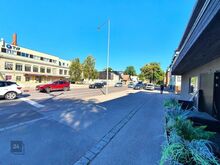 UUS ÄRIPIND KESKLINNA PIIRIL MÖÖBLIMAJA LÄHEDAL