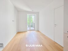 OLEMAS KEHTIV EKSPERTHINNANG, turuväärtusega 158 000 €!



Loft ja planeering: 

• Loft suurus