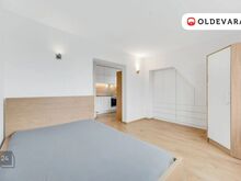 Sisehoovi parkimiskohaga ja renoveeritud