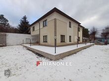 Müüa maja Narva-Jõesuus, krunt - 820 m2, maja - 308,7 m2, heas korras