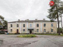 MITMETE VÕIMALUSTEGA ÄRIHOONE KLOOGA SÜDAMES