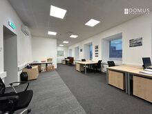 Suurepärane asukoht!

Üürile anda viiendal korrusel paiknev 44,8 m² suurune kontoriruum Tallinna