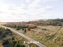 Müüa elamumaa Sõrve sääre tipus!