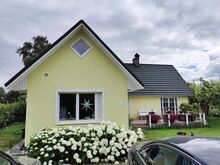 Avar ja eraldi saunamajaga kodu linna piiril!