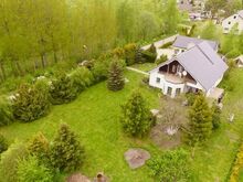 Müüa avar kahekorruseline maja
