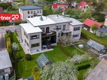 Kvaliteetselt renoveeritud 5-toaline eramu Tammelinna südames.
