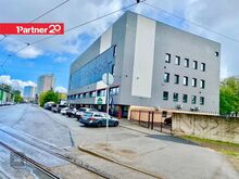 89m² avar saal, soodne üürihind 6,5 eur/m².