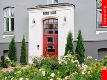 Parkimiskoht hinnas! KÕRGETE LAGEDEGA ELEGANTNE LINNAKODU!