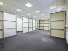 KOHE VABA BÜROOPIND PETERBURI TEEL T1 LÄHEDAL