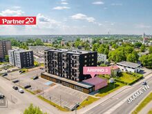 Avar ja kaasaaegne vitriinakendega äripind
