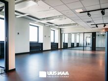 ILUS UHIUUS BÜROO, HEA HIND SISSEELAMISPERIOODIKS