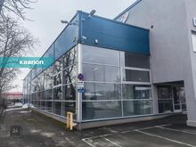 Valgusküllane kaubanduspind / Esinduspind Peterburi teel