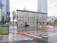 Üürile anda 2-toaline korter Kesklinnas