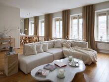 Müüa ajatu sisustusega Penthouse Suur-Karja 2 majas