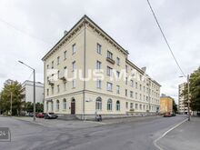 Kontor-ladu-restoran. Äripind Uue-Maailma asumis