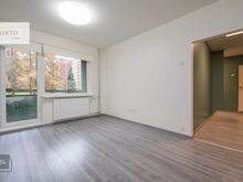Müüa osaliselt renoveeritud 2-toaline korter