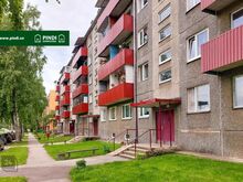 kahte ilmakaarde aknad • rõdu