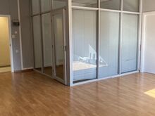 Kadaka tee 72A ärimajas anda üürile büroo 36,6 m2