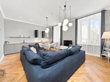 Südalinna korter Teatrimajas residentsides!