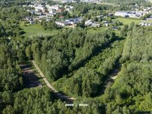 Suurepärase asukohaga kinnistu kiili keskuses!