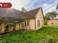 Suur kinnistu vanema majaga