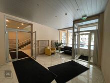 Äripind 17,6m2.  Kaubalift