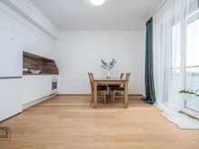 MEREÄÄRNE KORTER KOOS PARKIMISKOHAGA
