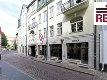 Valgusküllane büroo vanalinna renoveeritud hoones