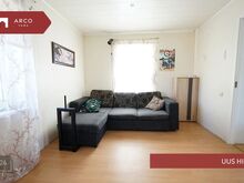 Abja Paluoja -Viljandi maantee ääres on müüa väike maakodu